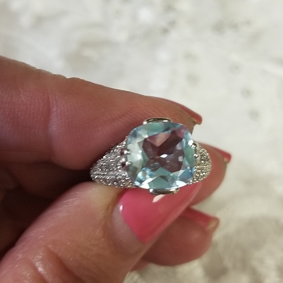 Blue Topaz Sterling Ring - Picture 8 of 8